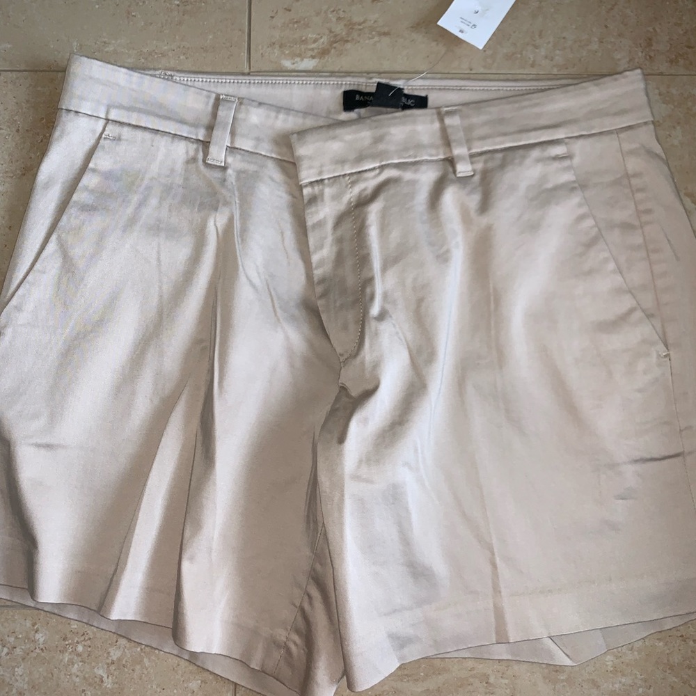 Banana Republic Shorts NWT